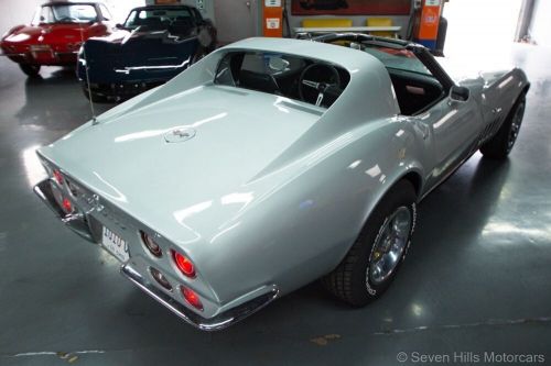 1969 chevrolet corvette low miles, excellent condition