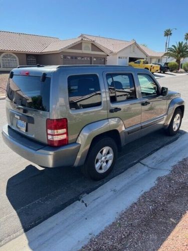 2012 jeep liberty