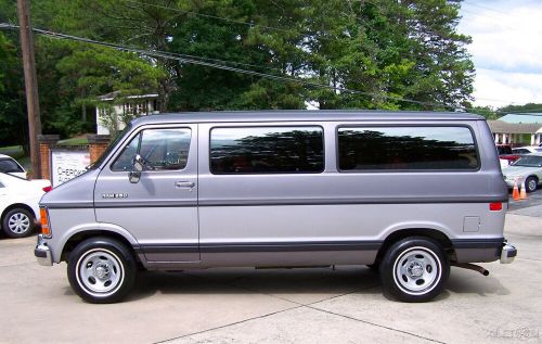 1993 dodge ram van 35k le b250 factory travel pkg efi 5.2l 318 magnum v8 wagon