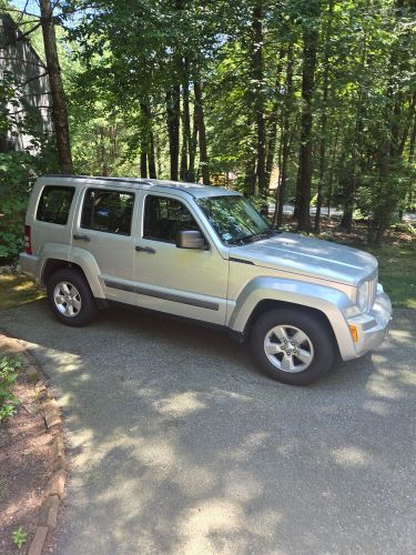 2012 jeep liberty sport