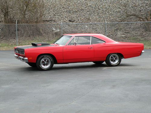 Buy Used 1969 Plymouth Road Runner 440 6 Pack Lift Off Hood Nice