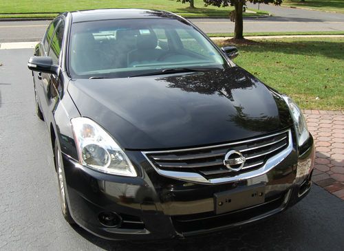 2010 nissan altima s sedan 4-door 2.5l only 23k miles cheap!! save money