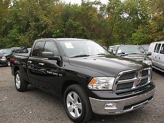 2011 ram 1500 big horn four wheel drive 4 door hemi 66k miles very clean