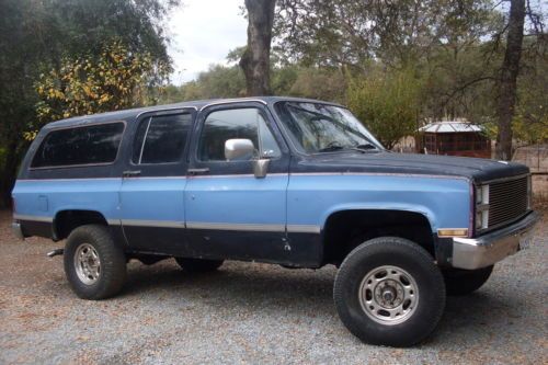 1984 lifted diesel suburban