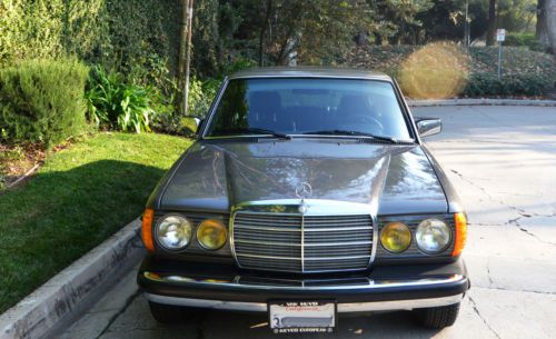 1983 mercedes benz 300 d w123 - excellent condition