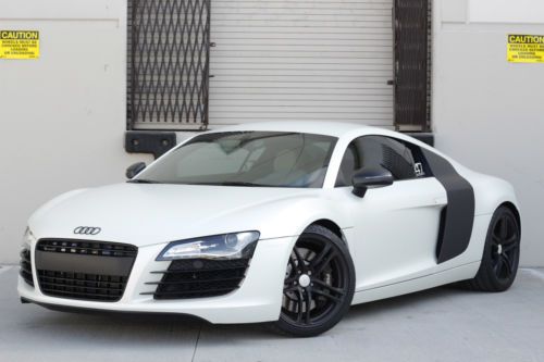 2008 audi r8 satin pearl white &amp; matte black one owner 16k miles no reserve