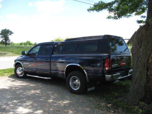 Excellent condition, 4 door, 1 ton duelly