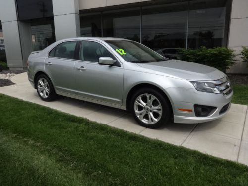 2012 ford fusion se