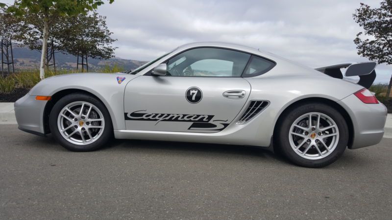 2007 porsche cayman coupe