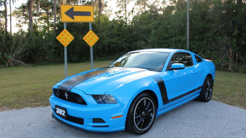 2013 ford mustang