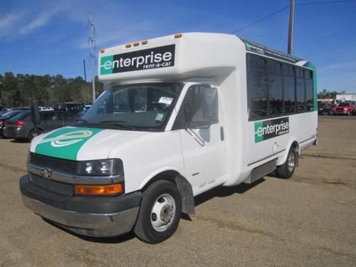 08 chevrolet express cutaway duramax diesel airport shuttle  bus 14 passenger