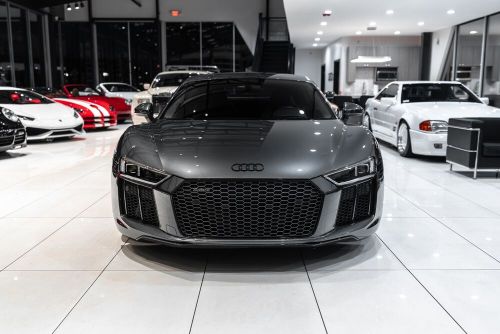 2017 audi r8 5.2 quattro v10 coupe alpha 10 twin turbo awd!