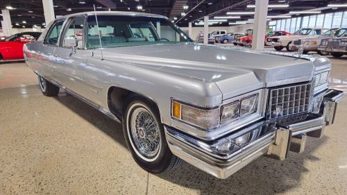 1976 cadillac fleetwood