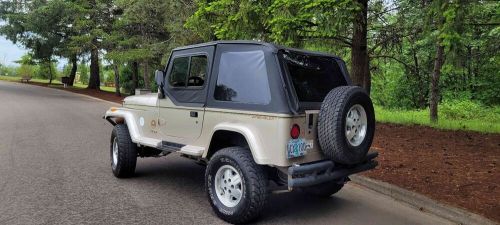 1995 jeep wrangler sahara