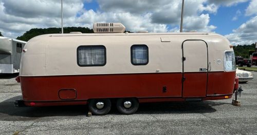 Other Makes Airstream 26' Travel Trailer