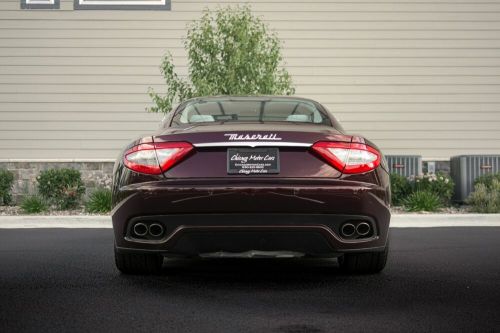 2009 maserati gran turismo coupe