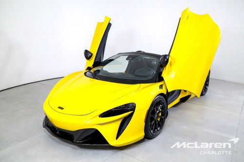 2025 mclaren artura spider techlux