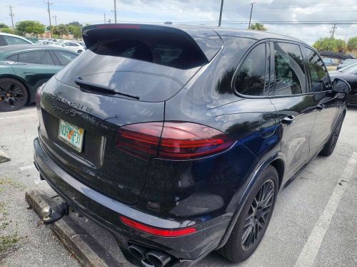 2018 porsche cayenne gts