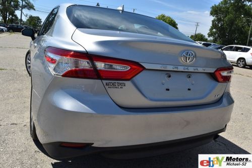 2019 toyota camry 2.5l le-edition