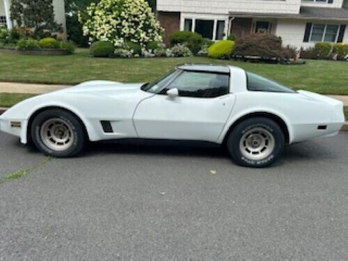 1982 chevrolet corvette