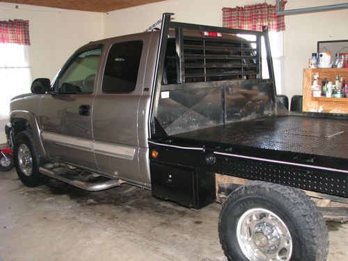 2003 chevrolet silverado 2500 hd ls extended cab pickup 4-door 6.0l