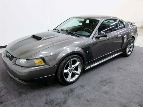 2003 ford mustang gt