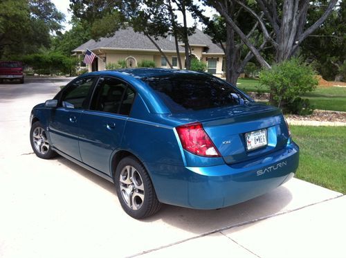 2005 saturn ion-3 base sedan 4-door 2.2l