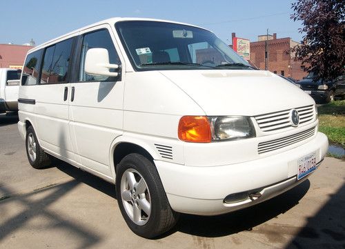 2002 volkswagen eurovan gls standard passenger van 3-door 2.8l