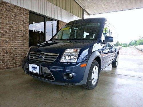 New 2013 cruise backup camera 3rd row seats keyless entry