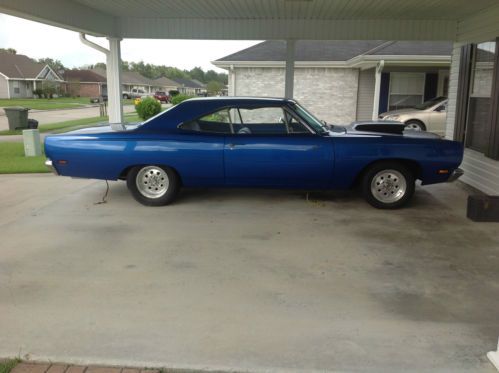 1969 plymouth roadrunner clone