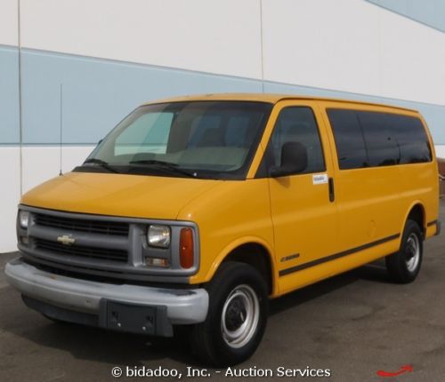 Chevrolet 2500 express van v8 am/fm radio air conditioning shuttle gmc