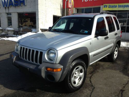 2004 jeep liberty renegade sport utility 4-door 3.7l