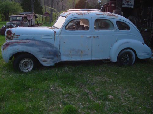 1939 dodge  4 door sedan