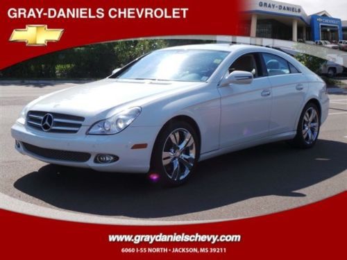 2009 cls with 53k on the miles pristeen car ready for the open roads or in town