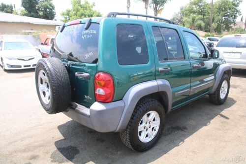 2004 jeep liberty sport