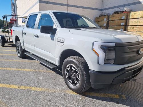 2023 ford f-150 lightning pro