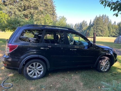 2013 subaru forester premium