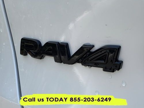 2022 toyota rav4 xse