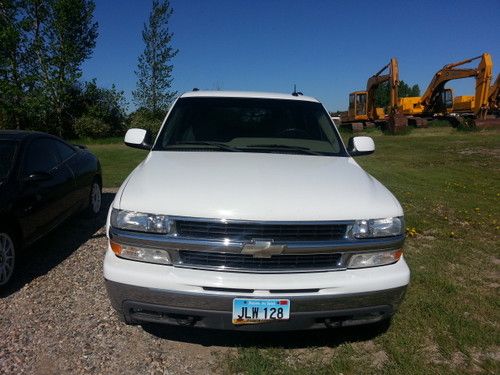 2003 chevrolet suburban 1500 lt sport utility 4-door 5.3l