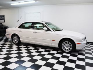 2004 jaguar xj8 onyx white only 25k miles perfect carfax history serviced