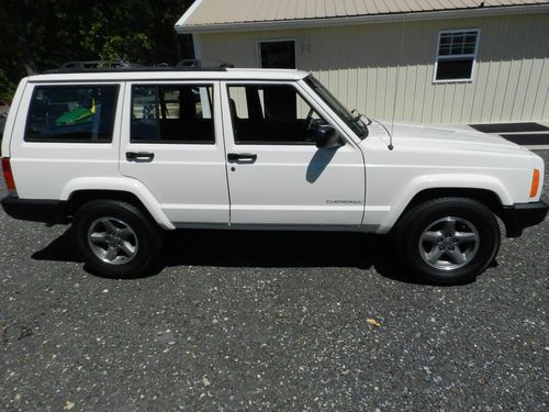 2001 jeep cherokee sport utility 4-door 4.0l