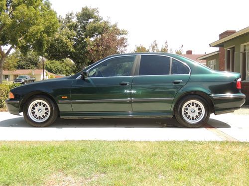 1998 bmw 528i base sedan 4-door 2.8l