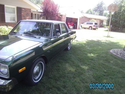 1975 dodge dart custom sedan 4-door 3.7l