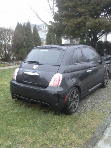 2012 fiat 500 5-speed, 5900 miles, black with black interior, abarth kit.