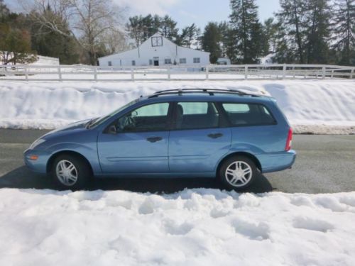 2000 ford focus wagon low miles no reserve