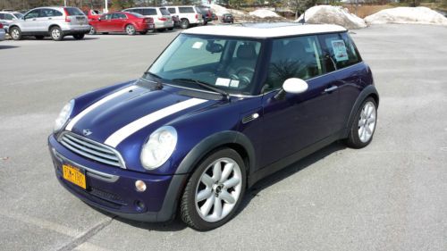 2005 mini cooper base hatchback 2-door 1.6l