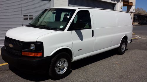 2011 chevrolet express g3500 3500 diesel !!!! - extended