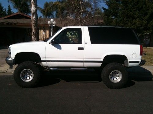 1995 chevrolet tahoe 2 door 4x4 lifted