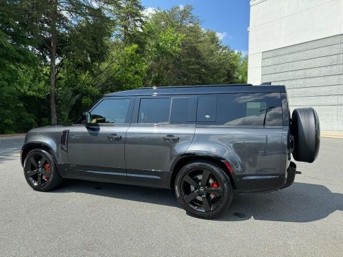 2023 land rover defender 130 x 22in wheels / tow pkg / cold climate pkg /