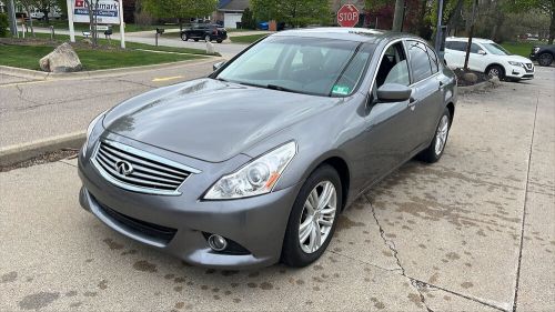 2012 infiniti g37